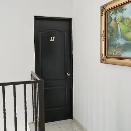 ANTIQUE Guest House Fundidora Monterrey Exterior foto